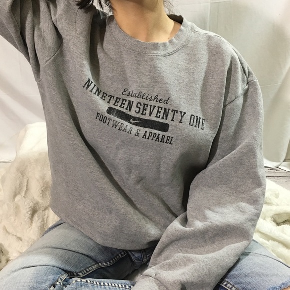 Nike Tops - Nike vintage nineteen seventy one sweater
